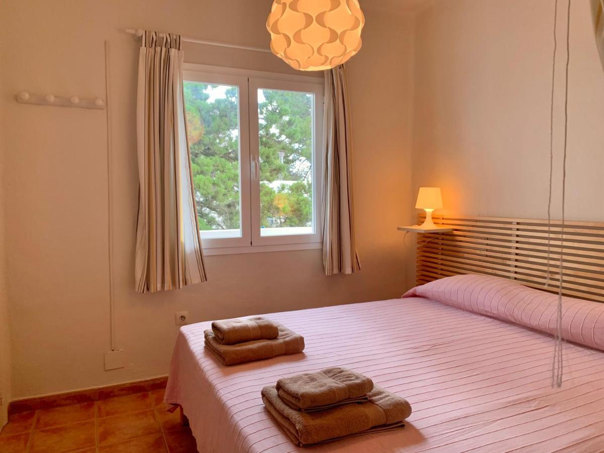 Apartamentos Rex Con 2 Camere Da Letto Es Pujols Eksteriør billede